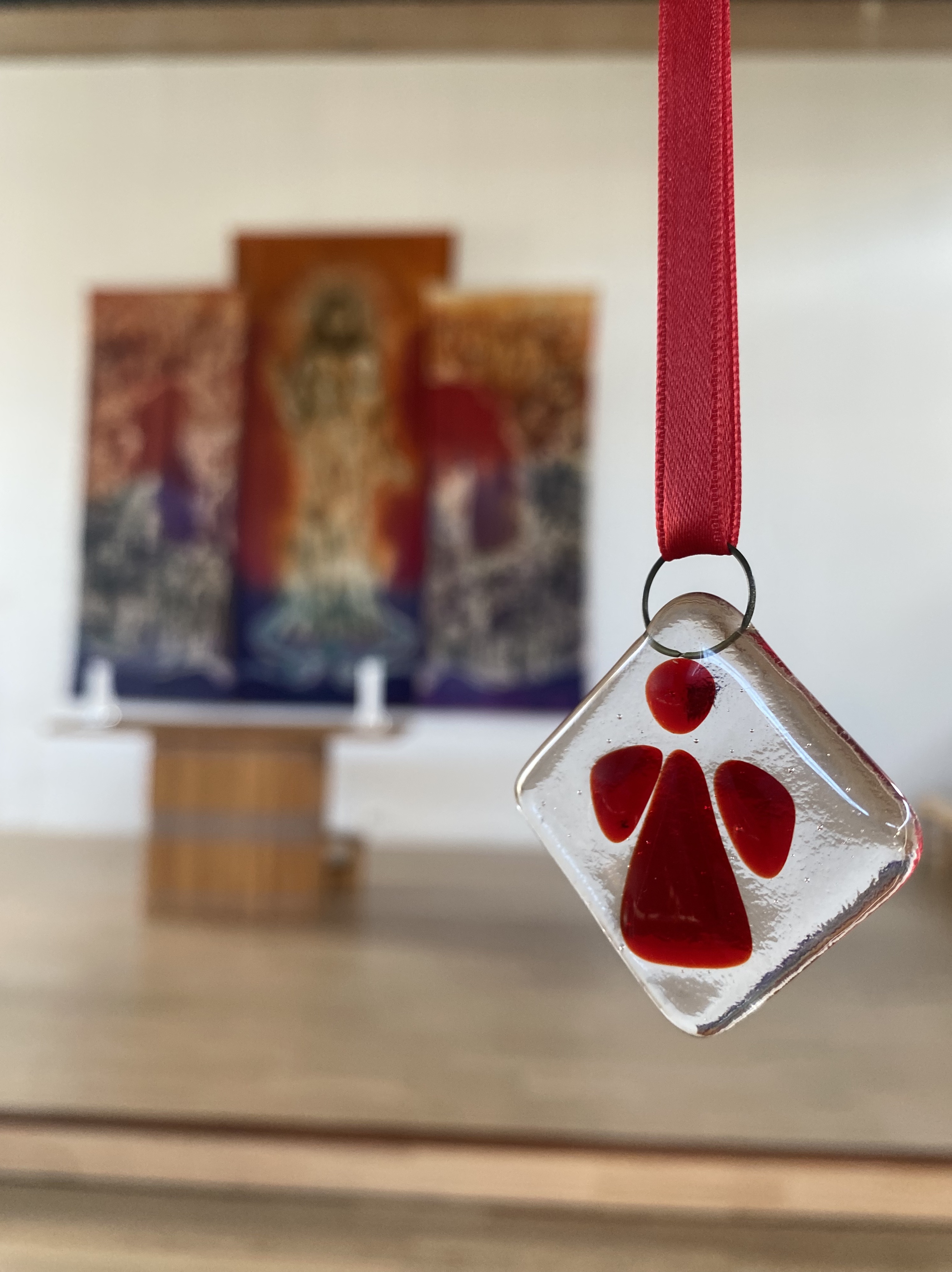 Glassengel i Storhamar kirke